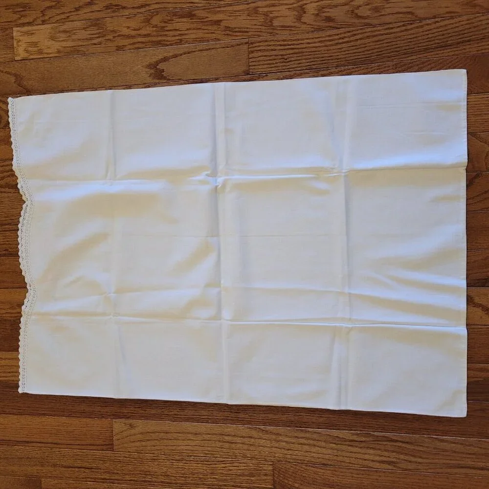 Vintage Handmade Cross Stitch Pillowcase Standard Sz Floral Scalloped Lace Edge